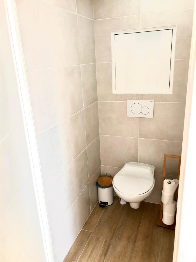 La Parenthese Balneo T2 Cosy De 40M² Avec Terrasse Apartment Ternay  Luaran gambar